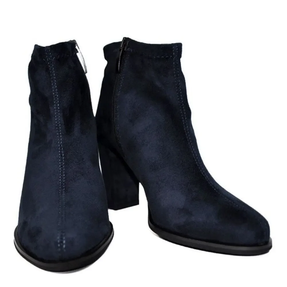 ✨Noah Ankle Boot Romina Blue Sz 40✨